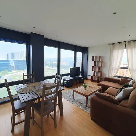 Apartment Spectacular Views 100m From Huca,